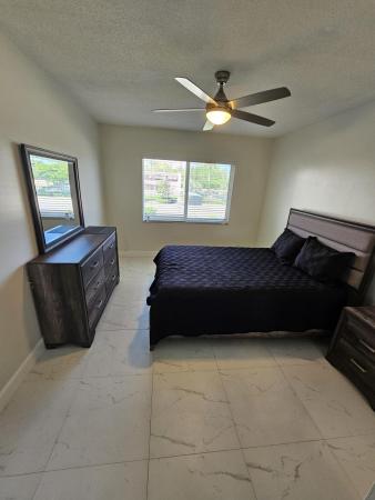 Leisureville Lake, 1115 Lake Ter #208, Boynton Beach, Florida 33426, image 1
