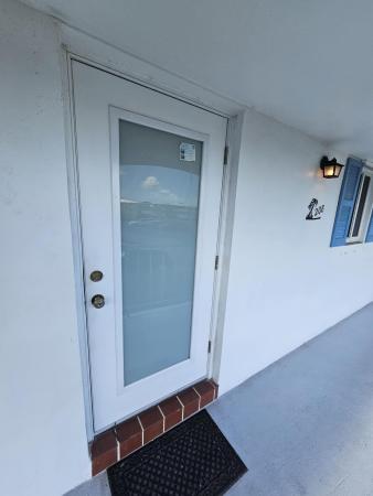 Leisureville Lake, 1115 Lake Ter #208, Boynton Beach, Florida 33426, image 1