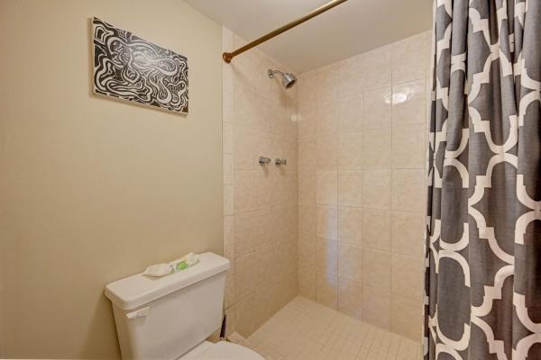 Alhambra Village, 2384 NW 36th Ave, Coconut Creek, Florida 33066, image 1