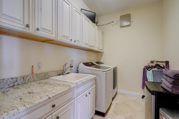 Sophia Seneca Estates, 2775 Lake Dr, Riviera Beach, Florida 33404, image 1