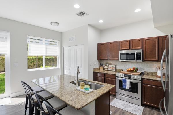 Walden Townhomes, 21482 NW 14th Ct, Miami Gardens, Florida 33169, image 2