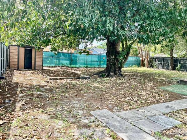 Avenue, 350 E 58th St, Hialeah, Florida 33013, image 2