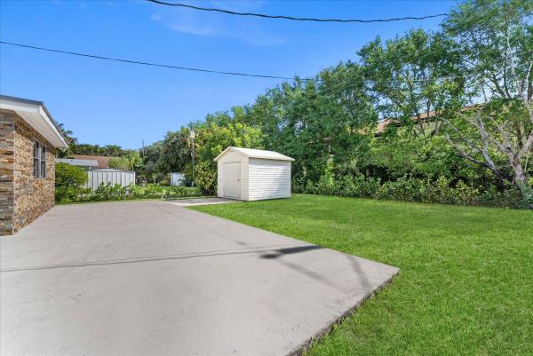 Country Club Acres, 14852 Whatley Rd, Delray Beach, Florida 33445, image 1