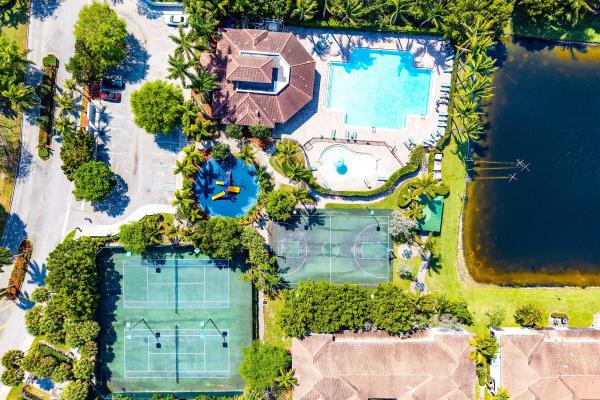 Thousand Oaks, 1509 Sagewood Ct, Riviera Beach, Florida 33404, image 2