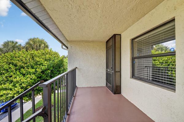Gardens Of Willow Bend, 7855 Willow Spring Dr #725, Lake Worth Beach, Florida 33467, image 1