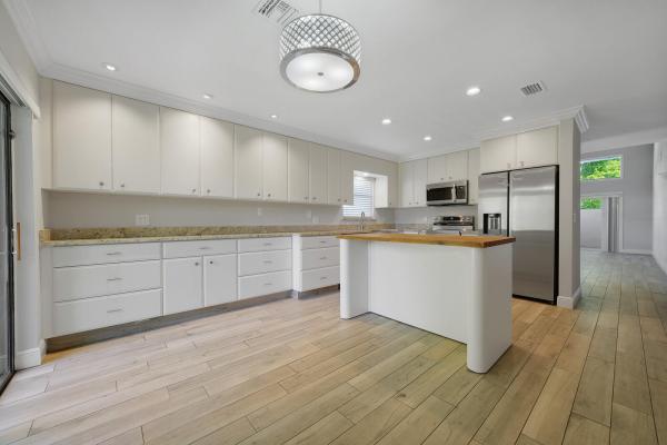 Delray Manors, 683 Dover St #683,685, Boca Raton, Florida 33487, image 2