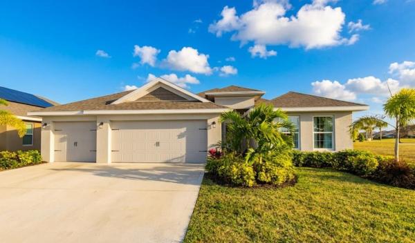 Waterstone, 8820 Waterstone Blvd, Fort Pierce, Florida 34951, image 3