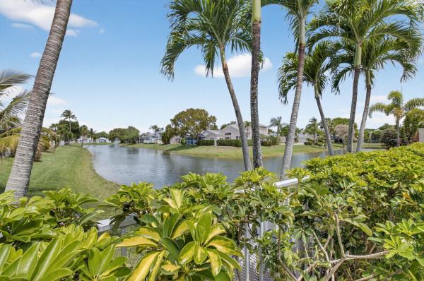 The Palms At Boca Pointe, 7825 Travlers Tree Dr, Boca Raton, Florida 33433, image 3