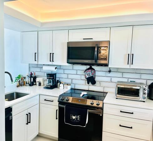 Royal Park, 111 Royal Pk Dr, Oakland Park, Florida 33309, image 1