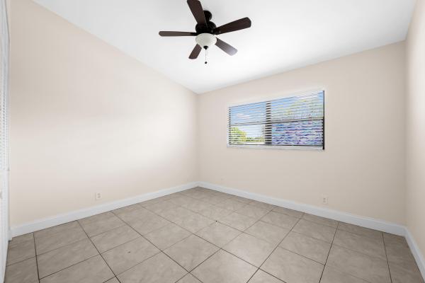 Towne Place Of Pompano, 3281 E Golf Blvd #4, Pompano Beach, Florida 33064, image 3