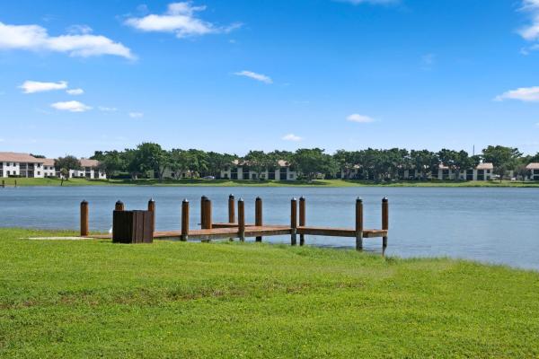 Lake Windwood, 3150 Leewood Ter #L222, Boca Raton, Florida 33431, image 1