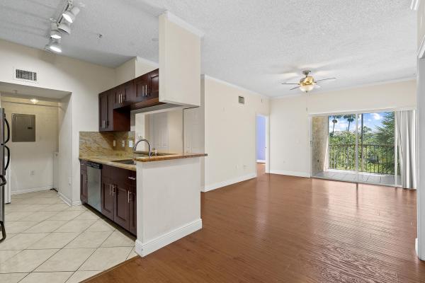 The Palms Point, 11661 W Atlantic Blvd #1034, Coral Springs, Florida 33071, image 2