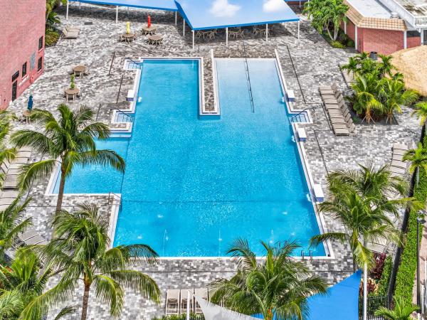 Harwood, 21 Harwood B, Deerfield Beach, Florida 33442, image 2