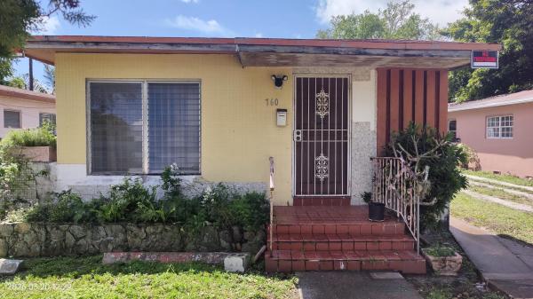 Bowling Green, 760 NW 52nd St, Miami, Florida 33127, image 1