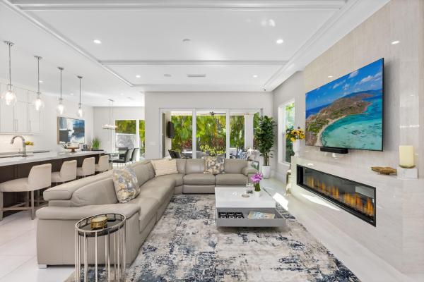 Boca Raton Riviera, 444 NE Wavecrest Way, Boca Raton, Florida 33432, image 2