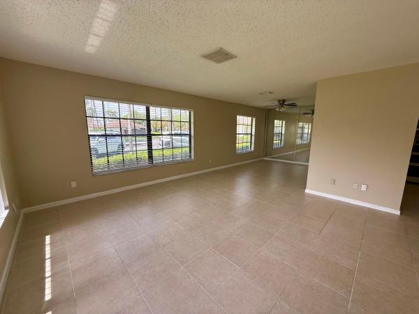 1611 Laurel Leaf Ln #B, Fort Pierce, Florida 34950, image 1