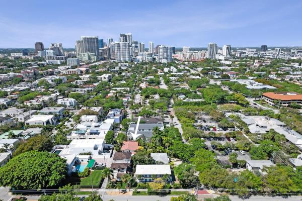 Colee Hammock, 1520 SE 1st St, Fort Lauderdale, Florida 33301, image 1