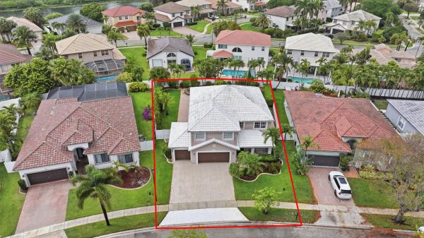 Sandal Cove At Pembroke Shores, 648 SW 168th Ter, Pembroke Pines, Florida 33027, image 3