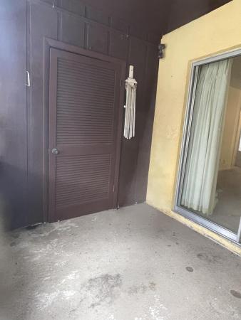 Parkway Village, 8666 Satalite Ter, West Palm Beach, Florida 33403, image 1