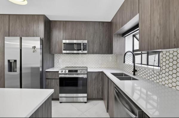 Chelsea At Jacaranda, 373 SW 94th Ter, Plantation, Florida 33324, image 1