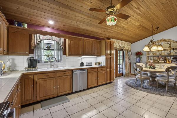 Palm Beach Little Ranches, 739 Cindy Circle Ln, Wellington, Florida 33414, image 2