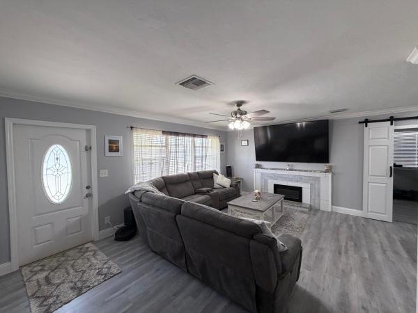 Golfview Heights, 709 Caddie Pl, West Palm Beach, Florida 33409, image 1