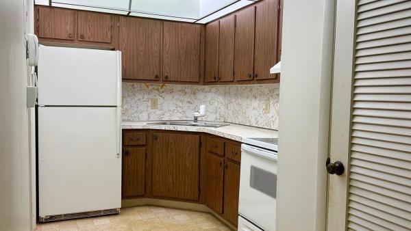 Oakland Grove Village, 639 W Oakland Park Blvd #207d, Oakland Park, Florida 33311, image 1