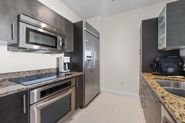 CityPlace South Tower, 550 Okeechobee Blvd #1421, West Palm Beach, Florida 33401, image 1