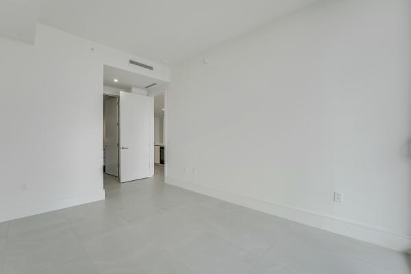 220 Lake Shore Dr #704, Lake Park, Florida 33403, image 1