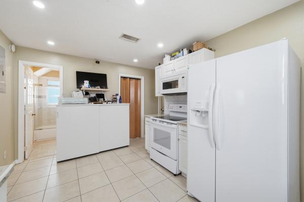 1959 Pierce St, Hollywood, Florida 33020, image 1