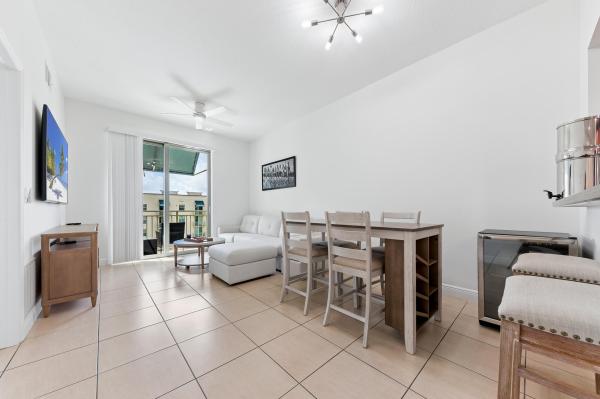 610 Clematis, 610 Clematis St #811, West Palm Beach, Florida 33401, image 1