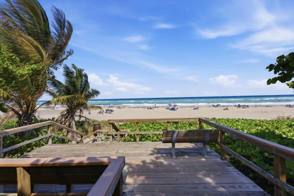 Bel Air, 7 Bel Air Dr, Boynton Beach, Florida 33435, image 1