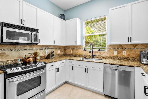 Highland Grove Estates, 1875 Highland Grove Dr, Delray Beach, Florida 33445, image 1