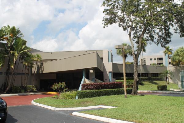 Colony Point, 1100 Colony Point Cir #314, Pembroke Pines, Florida 33026, image 1