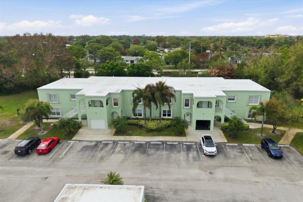 2074 SE Wild Meadow Cir, Port St. Lucie, Florida 34952, image 1
