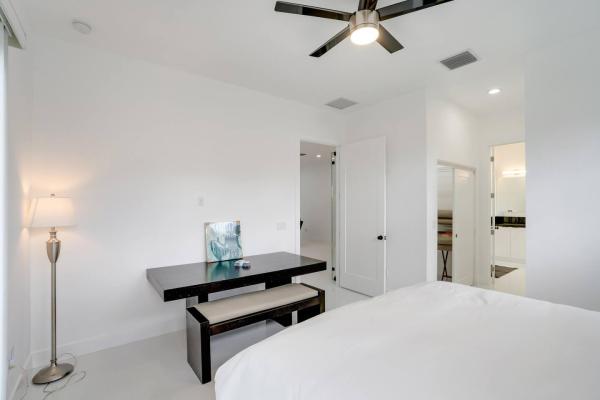 Roosevelt Gardens, 2962 NW 10th Ct, Fort Lauderdale, Florida 33311, image 2