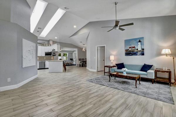 Sugar Pond Manor, 1212 Mulberry Pl, Wellington, Florida 33414, image 1