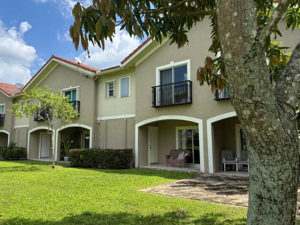 South Shore Of Wellington, 12752 Westhampton Cir #12752, Wellington, Florida 33414, image 1