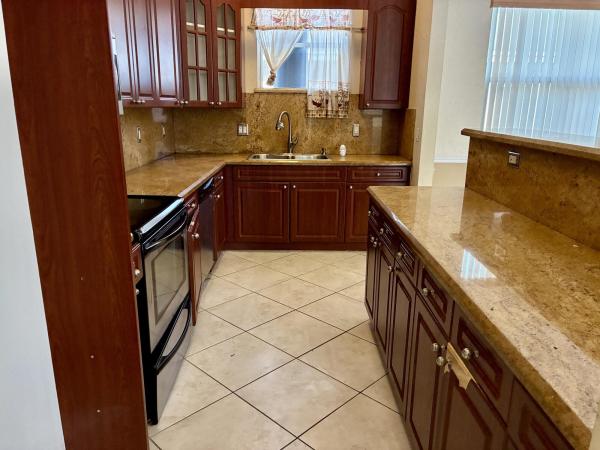 Collier City, 2200 NW 5th St, Pompano Beach, Florida 33069, image 2