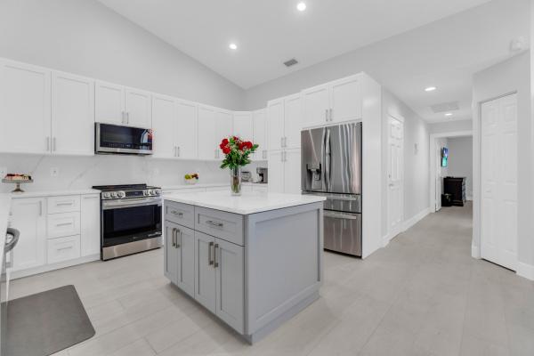 Villa San Remo, 8224 Via Bella, Boca Raton, Florida 33496, image 1