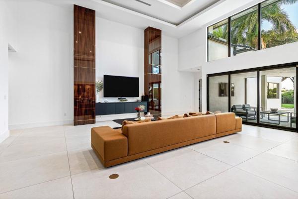 Bocaire Country Club, 4825 Bocaire Blvd, Boca Raton, Florida 33487, image 2