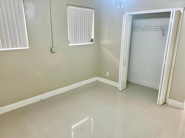 Hollywood Hills, 4015 W Park Rd, Hollywood, Florida 33021, image 1