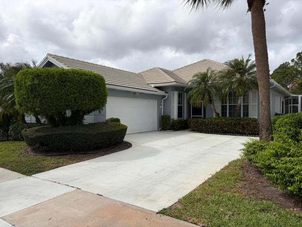 Bedford At The Lakes, 284 NW Bentley Cir, Port St. Lucie, Florida 34986, image 3