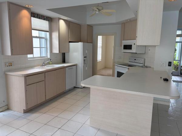 Bedford At The Lakes, 284 NW Bentley Cir, Port St. Lucie, Florida 34986, image 2