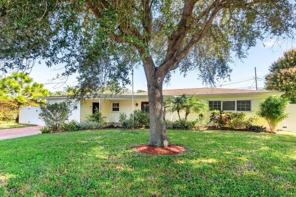 Winfield Park, 2100 NE 4th Ave, Boca Raton, Florida 33431, image 1