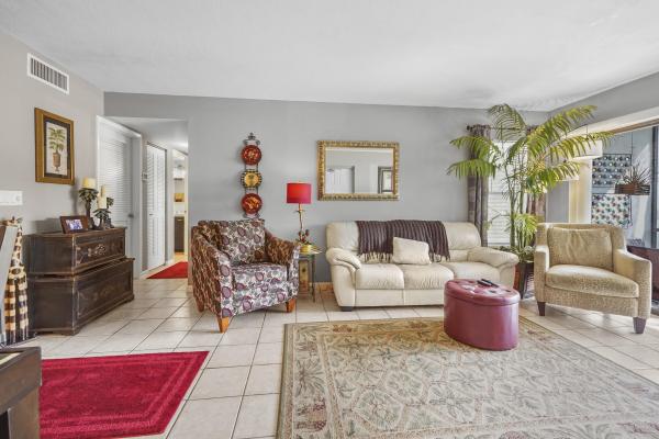 The Palm Club, 1013 Green Pine Blvd #D1, West Palm Beach, Florida 33409, image 1