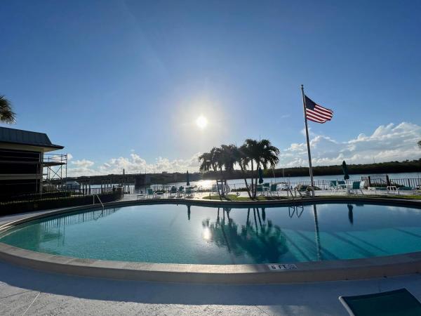 Seamist, 275 S Beach Rd #B201, Tequesta, Florida 33469, image 1