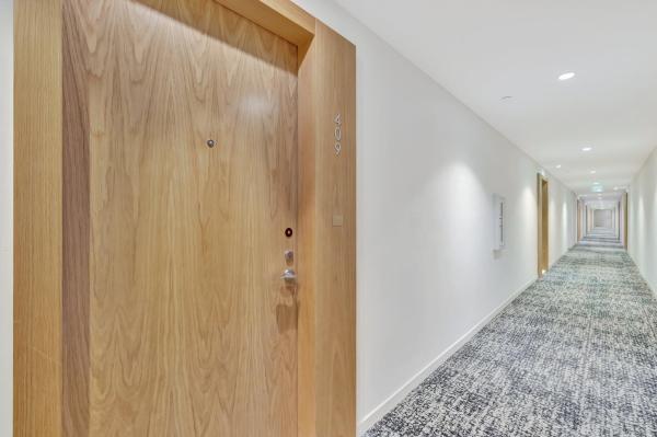 Tiffany House, 401 N Birch Rd #409, Fort Lauderdale, Florida 33304, image 1