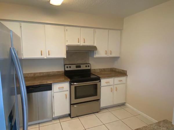 Canalakes, 4901 Pier Dr, Greenacres, Florida 33463, image 1