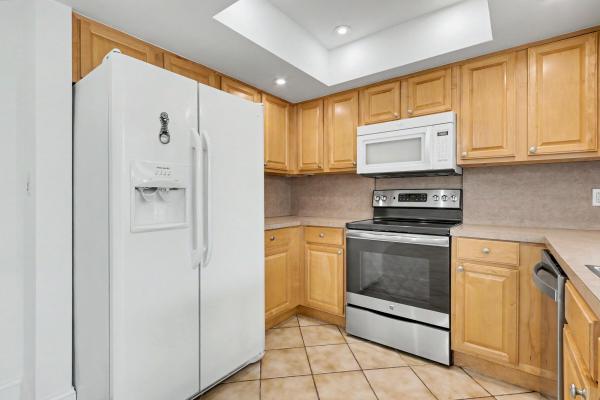 Coral Ridge Country Club, 4800 NE 25th Ave #North Unit, Fort Lauderdale, Florida 33308, image 1